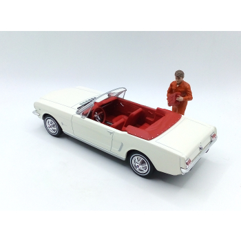 Figurka Mechanik Dan orange - skala 1:24 - American Diorama